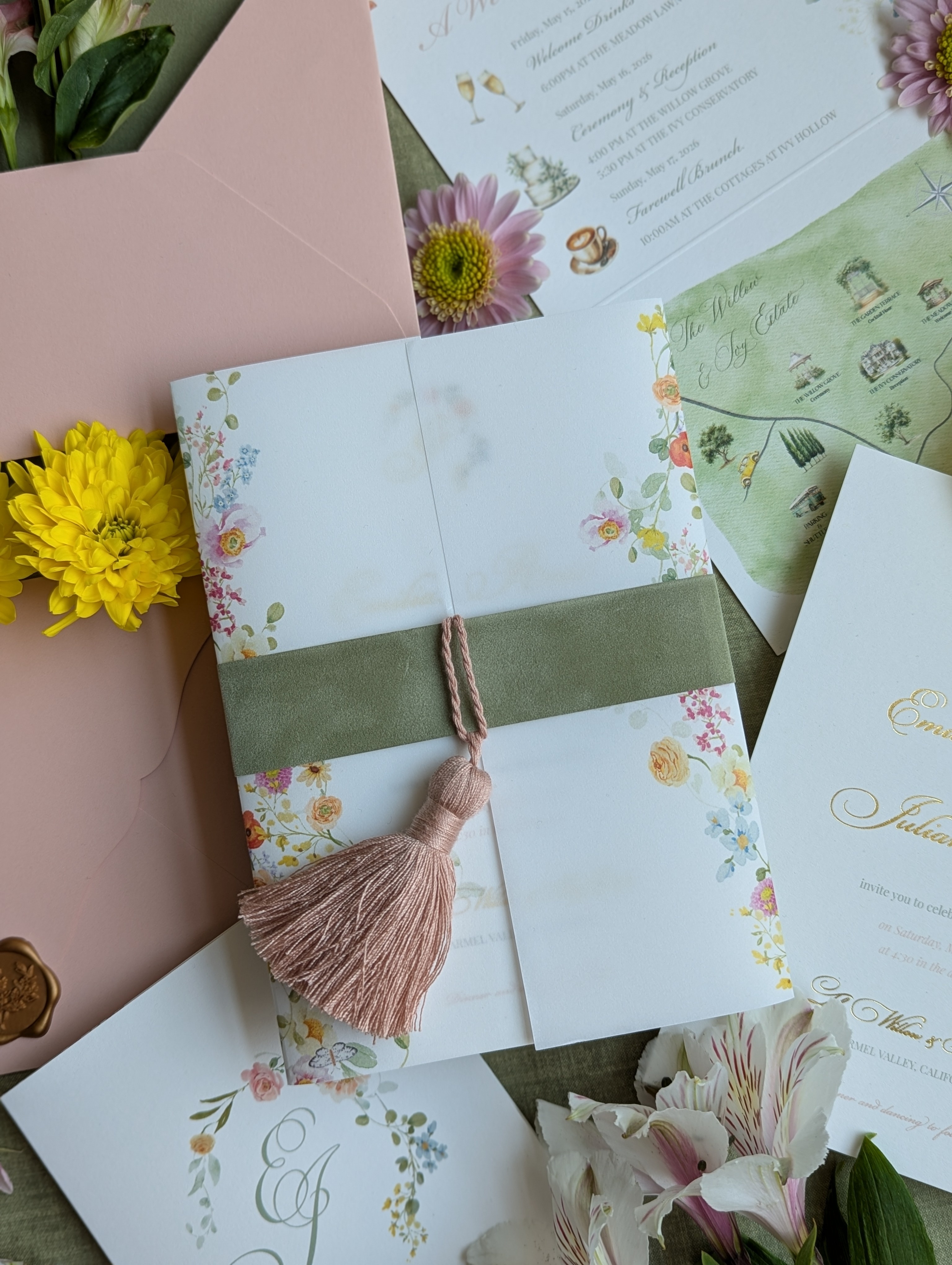 Invitation Suite with Vellum Jacket